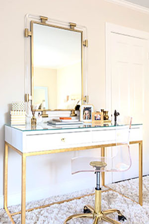 master bedroom makeup table